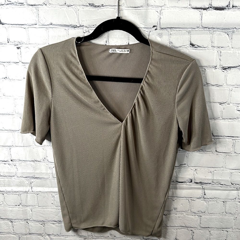 Zara Top Sz Small
